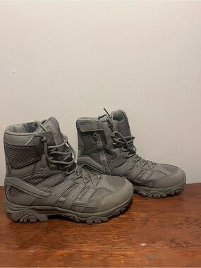 Merrell Men's Tactical Boots in Gray